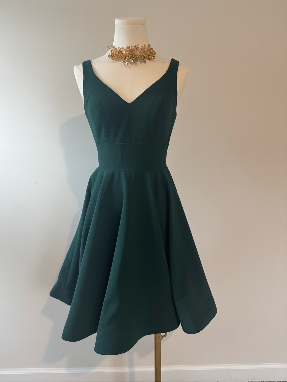 JJ’s House Dark Green Fit & Flare Cocktail Dress NWT US 0 V-Neck Party Prom - Picture 2 of 8